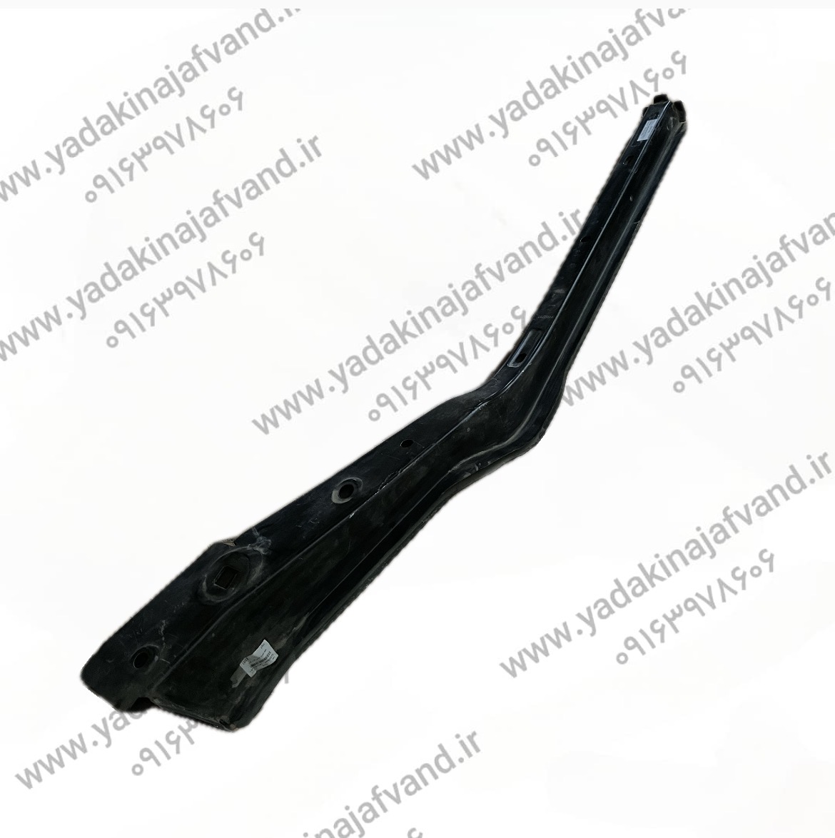قطعه تقویت شاسی عقب چپ ال 90 اورجینال رنو لیبل ایساکو